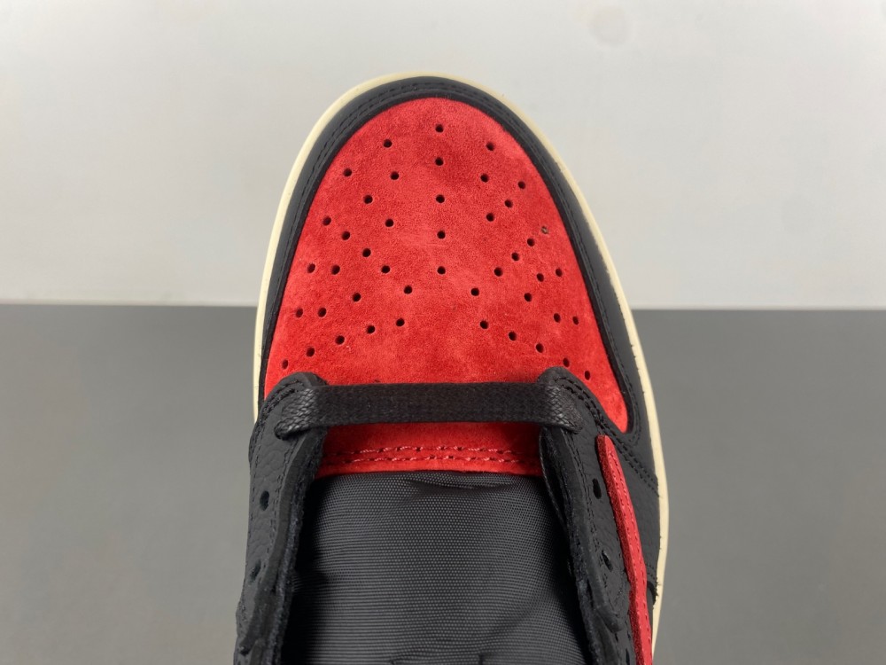 Travis Scott x Air Jordan 1 Low DM7866-061