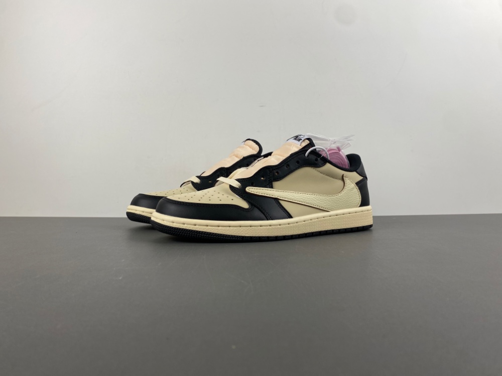 Travis Scott x Air Jordan 1 Low DM7866-201