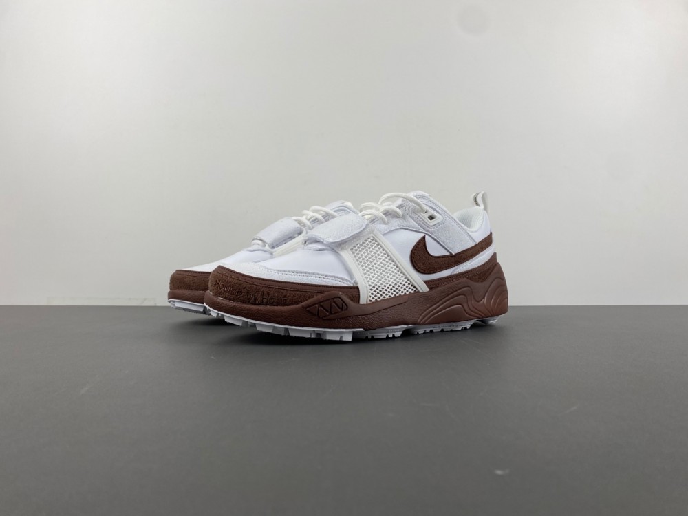 Nike Travis Scott HQ3073-100