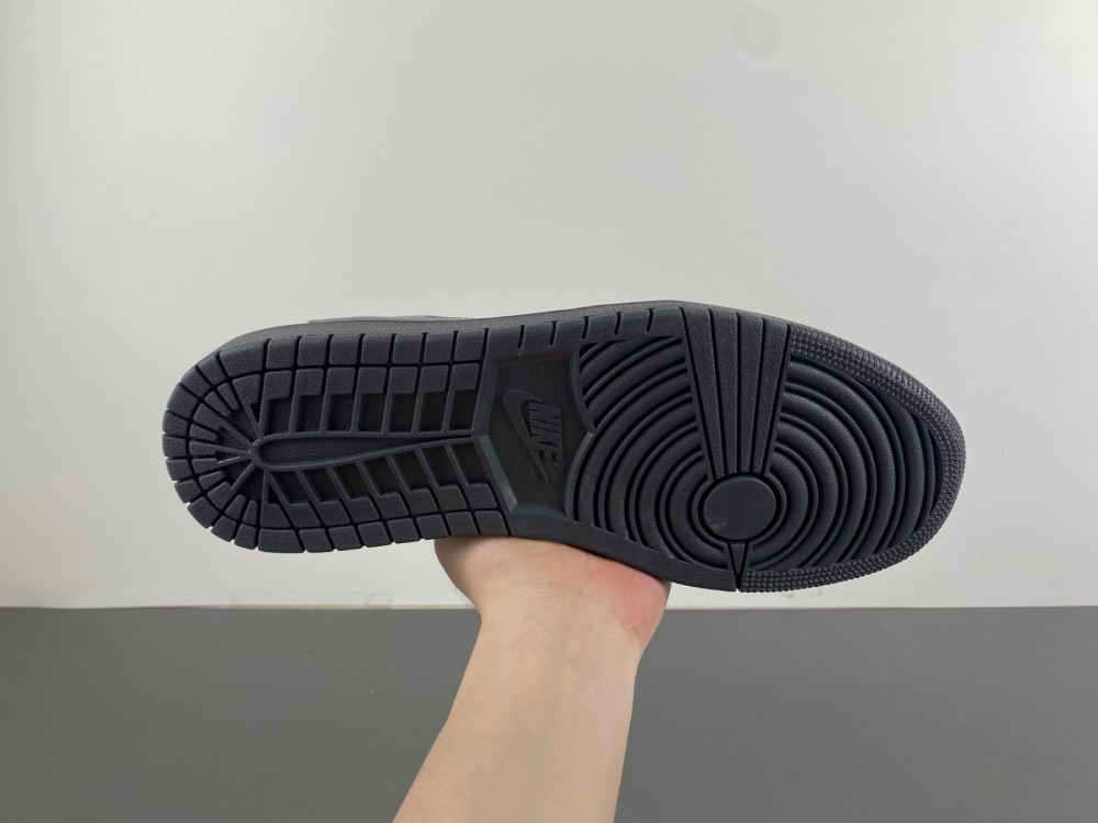 Travis Scott x Air Jordan 1 DM7866-775