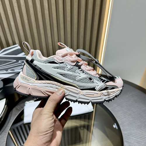 OFF-WHITE BE RIGHT BACK