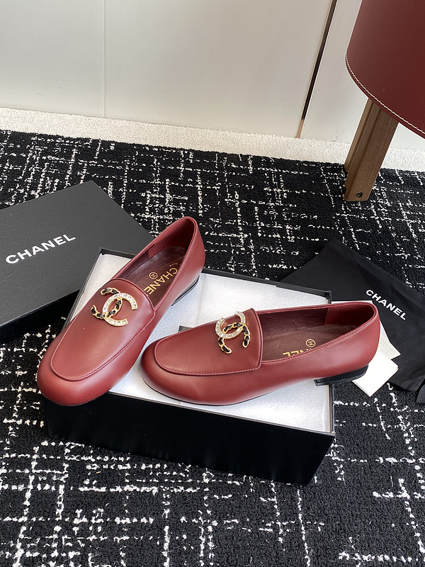 Chanel  Leather CC Logo Loafers