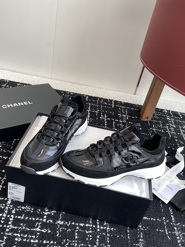 Chanel Sneaker