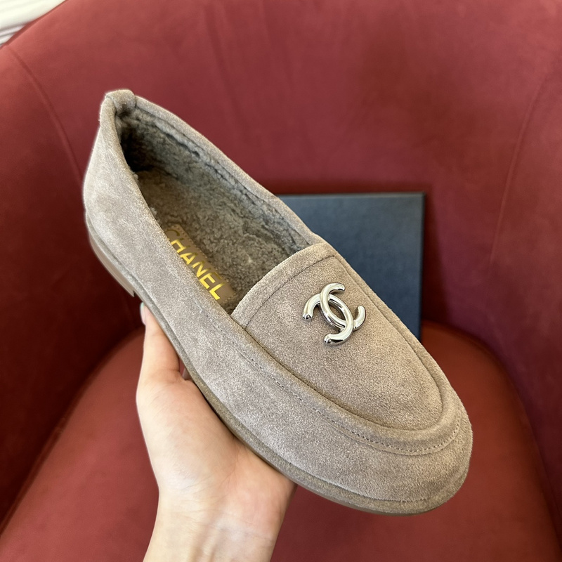 Chanel  Suede  loafers