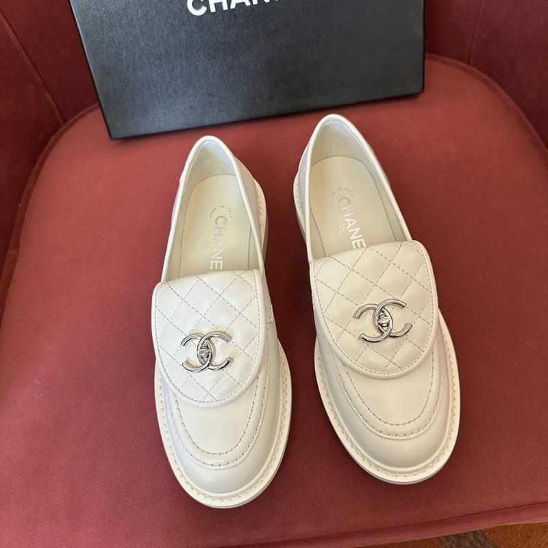 Chanel Leather CC Logo Loafers