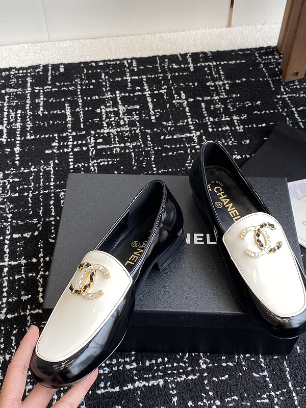 Chanel  Leather CC Logo Loafers