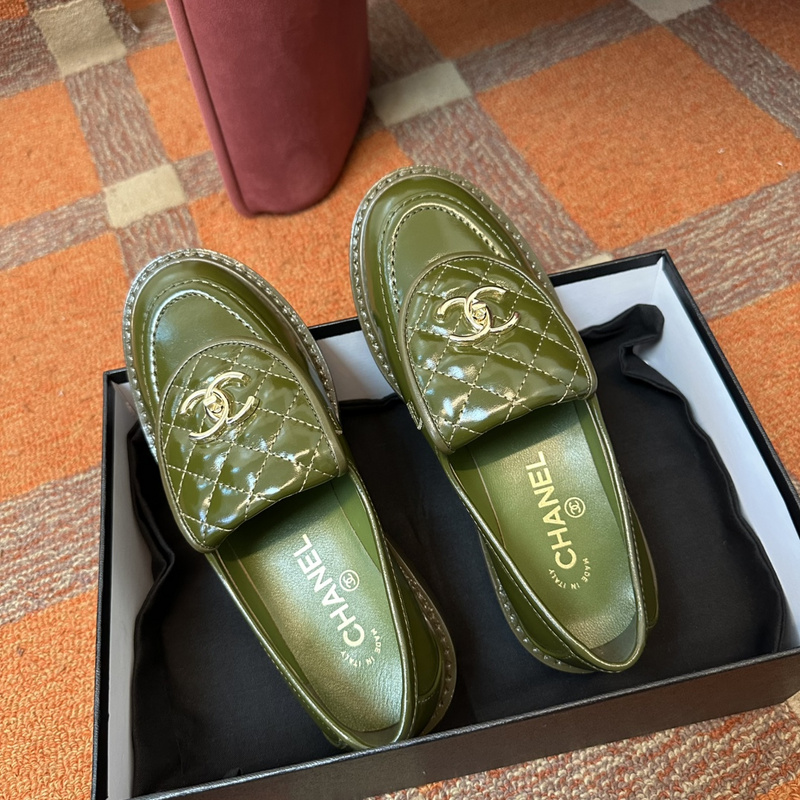 Chanel Leather CC Logo Loafers