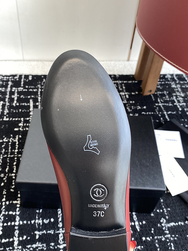 Chanel  Leather CC Logo Loafers