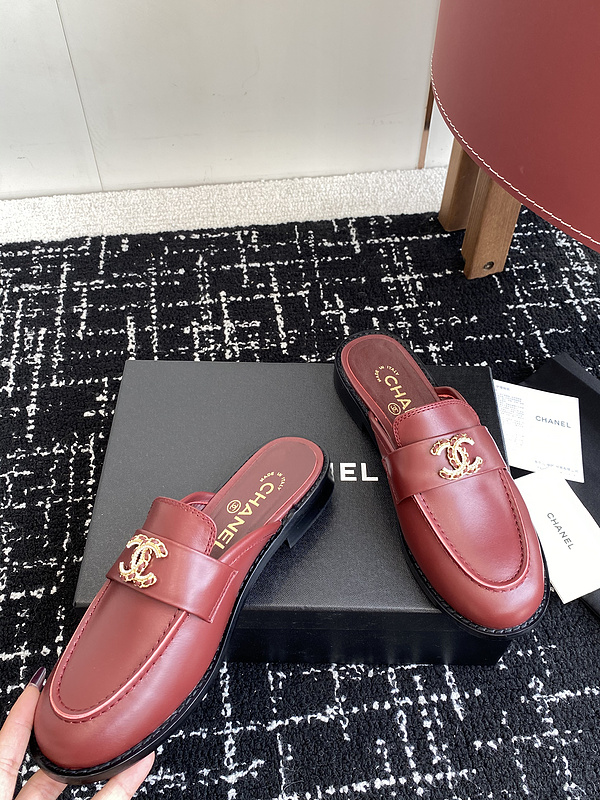 Chanel Slippers