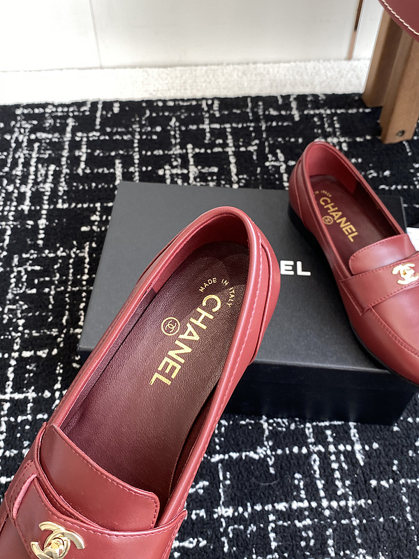 Chanel  Leather CC Logo Loafers
