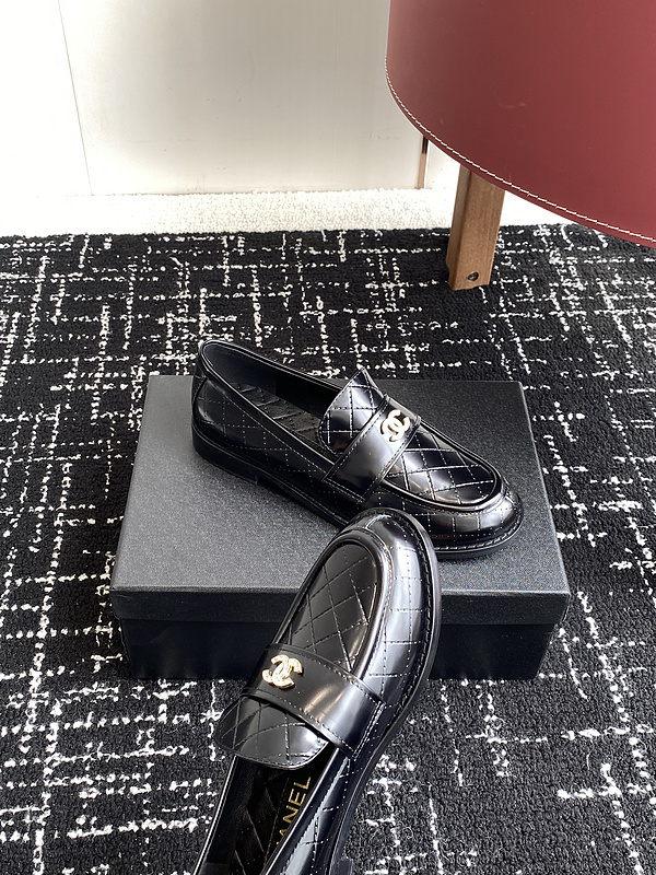 Chanel  Leather CC Logo Loafers