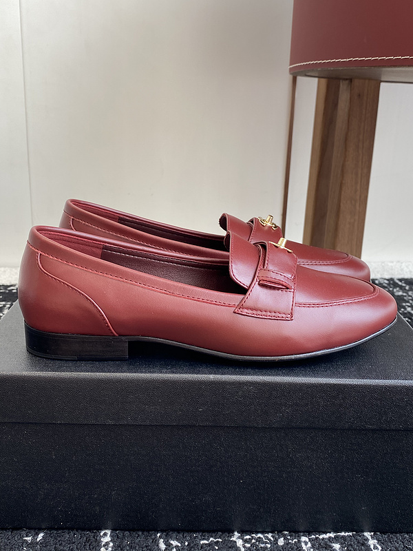 Chanel  Leather CC Logo Loafers