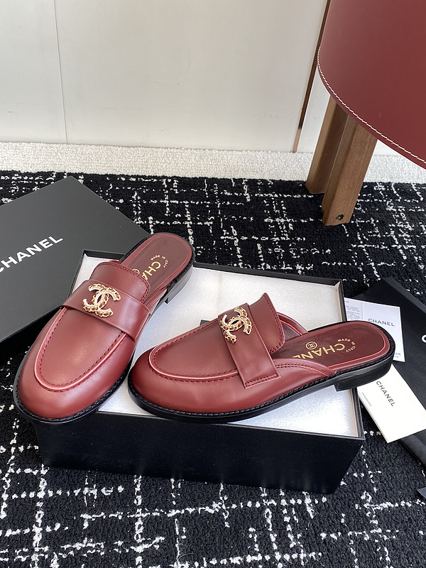 Chanel Slippers