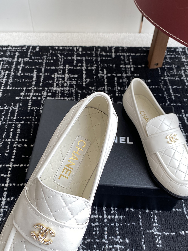 Chanel Leather CC Logo Loafers