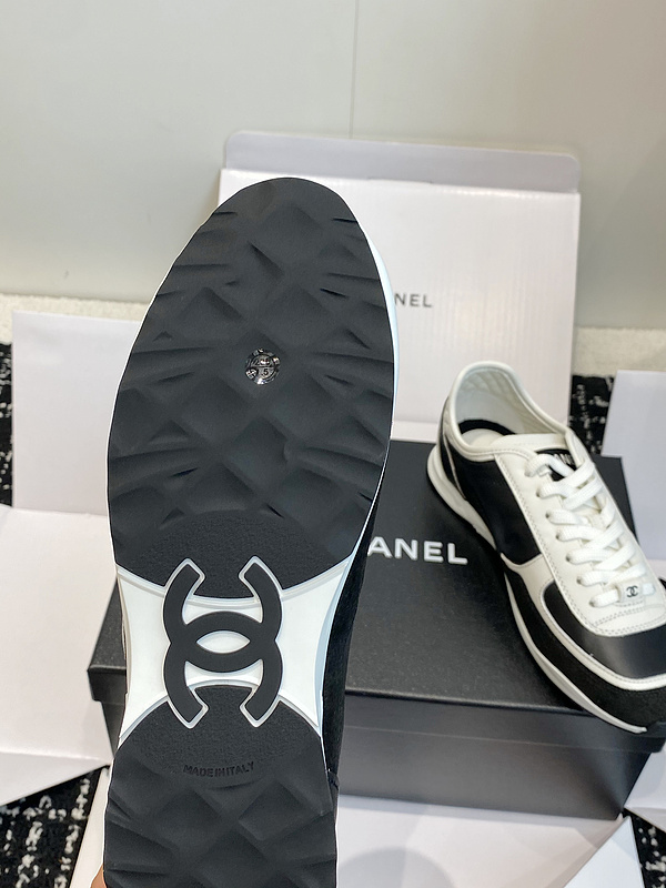 Chanel Sneaker
