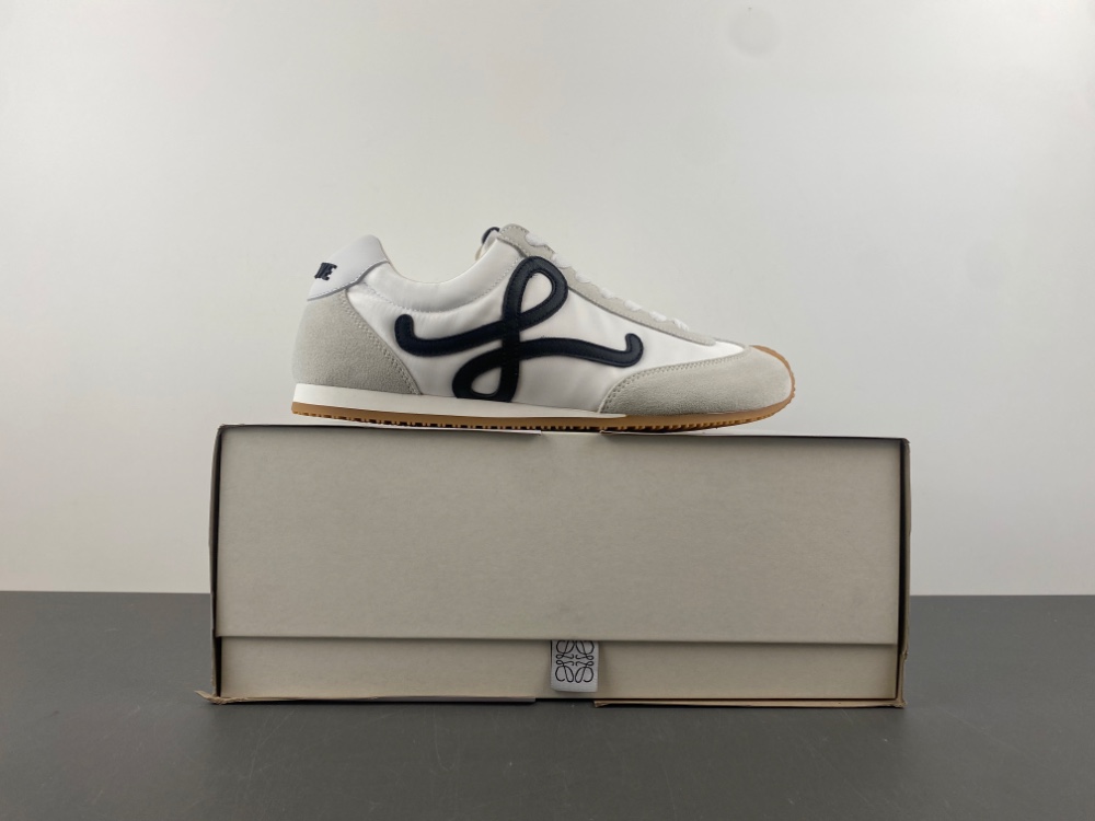 Loewe Ballet Runner