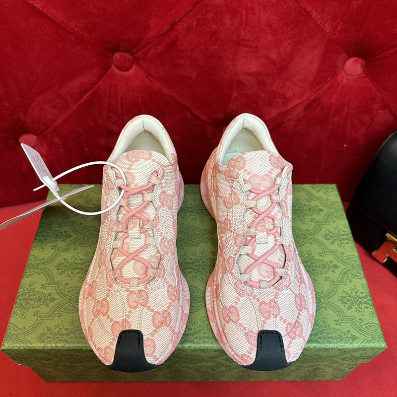 Gucci Run Sneaker