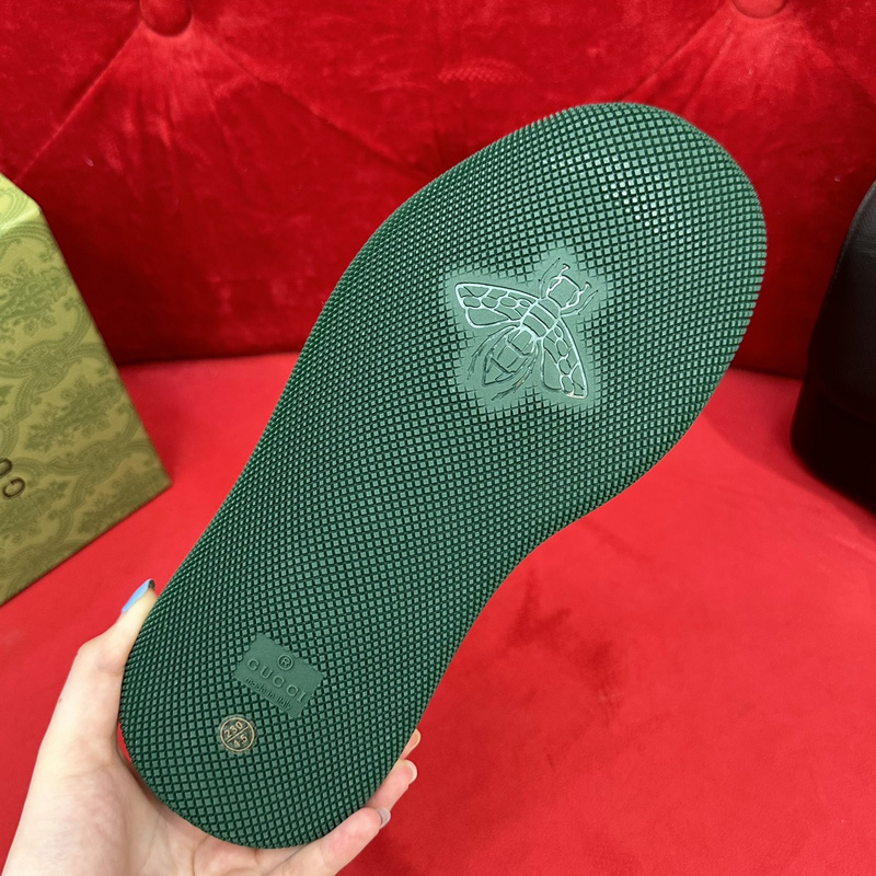 Gucci  Screener Sneakers