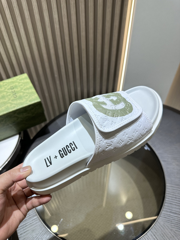 GUCCI  SLIDE