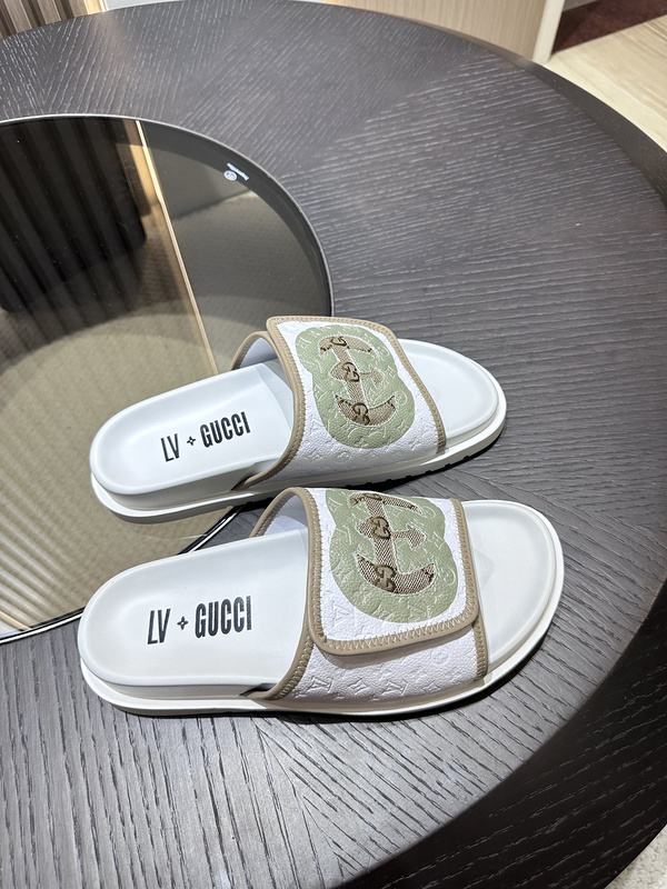 GUCCI SLIDE