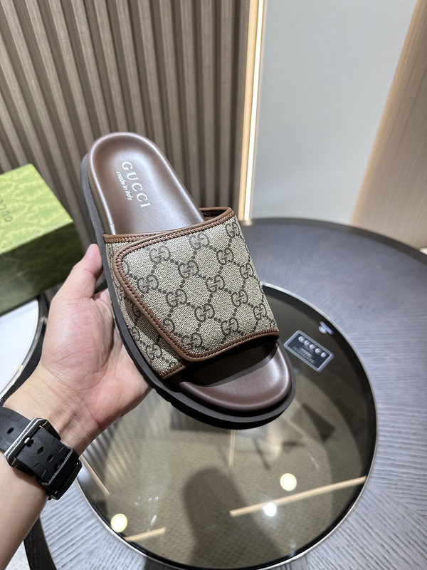 GUCCI  SLIDE