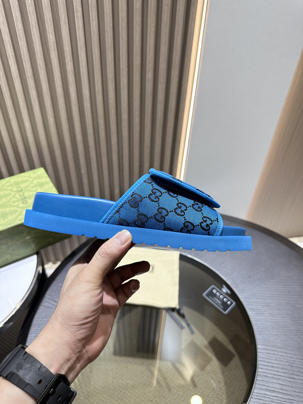 GUCCI  SLIDE