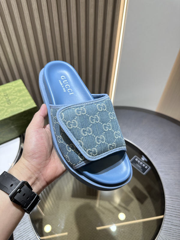 GUCCI SLIDE