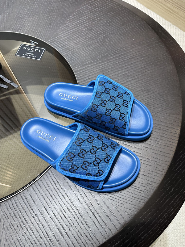GUCCI  SLIDE