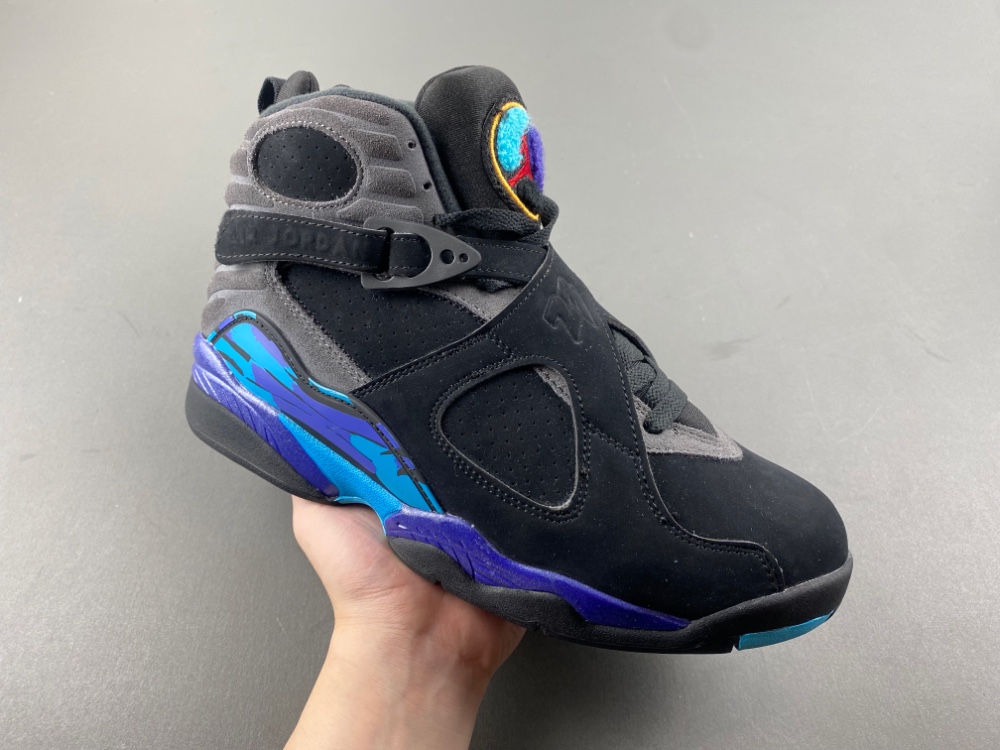 Air Jordan 8 “Aqua”
