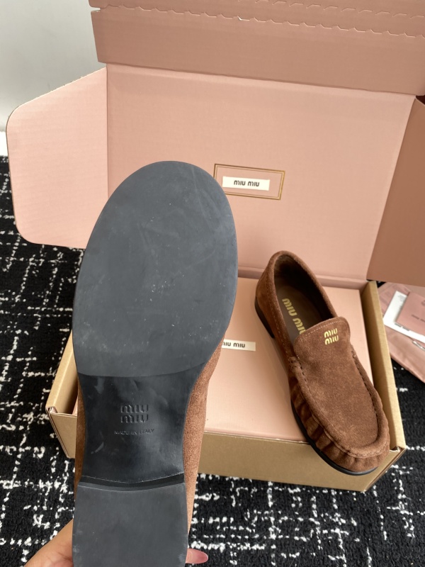 Suede Ruched Mocassin Loafers