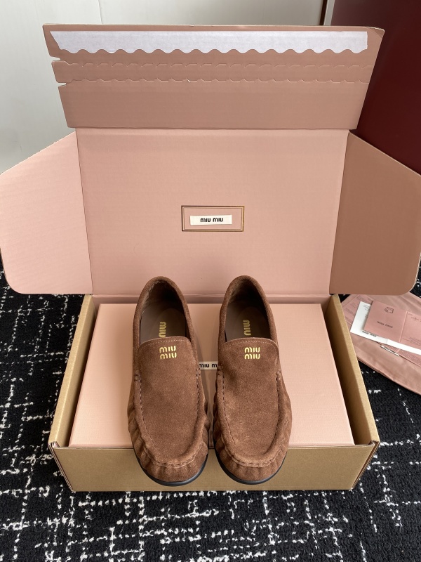 Suede Ruched Mocassin Loafers
