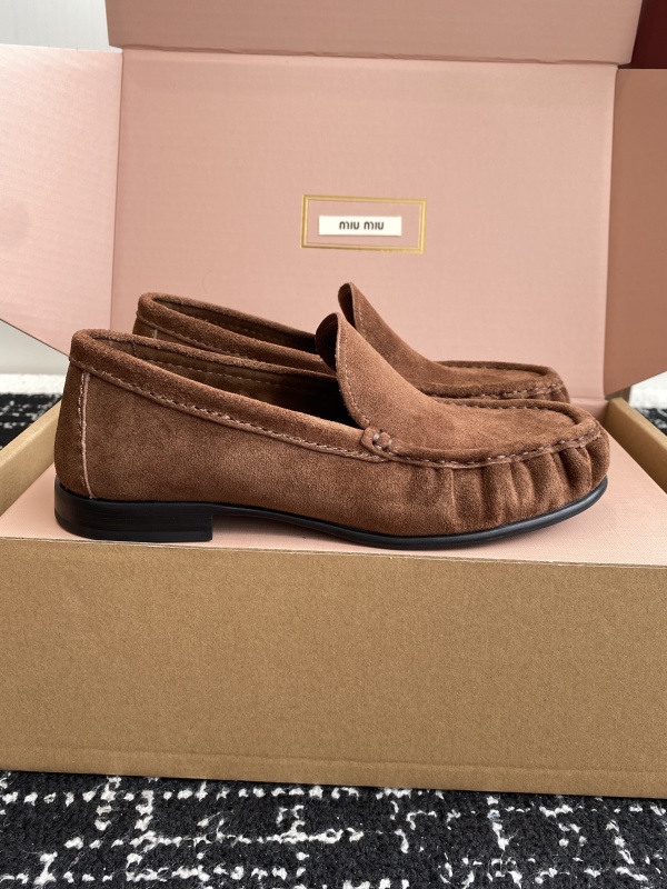 Suede Ruched Mocassin Loafers