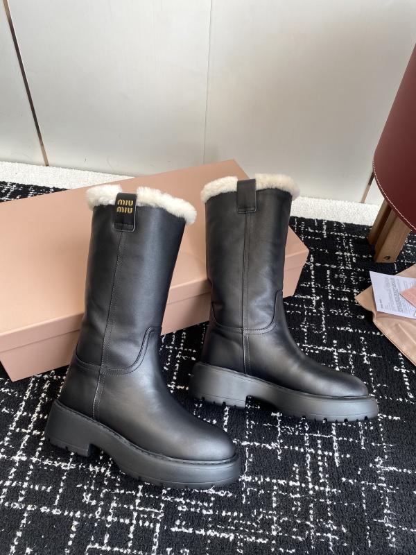 Bata Winter Boots