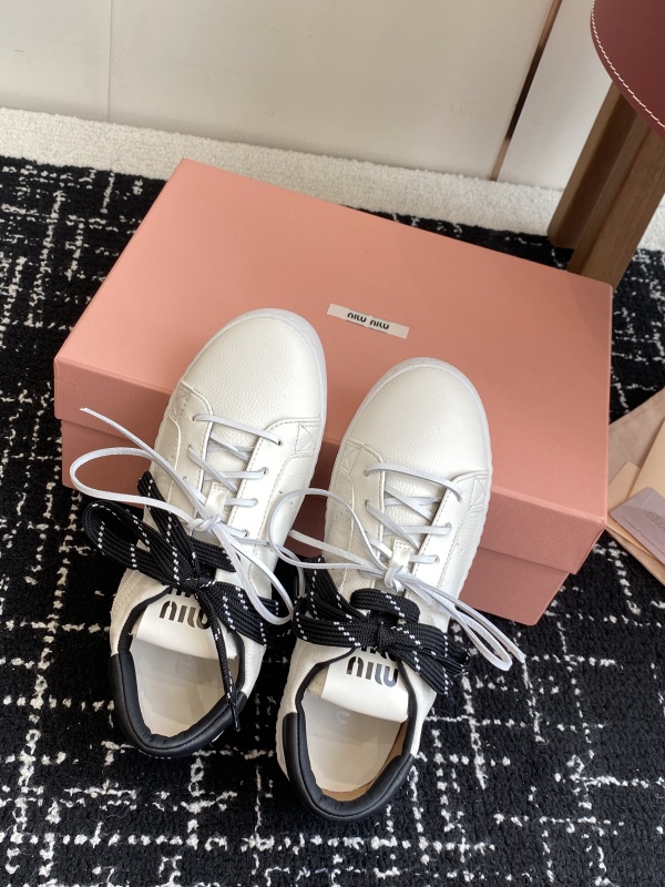 MiuMiu Sneakers