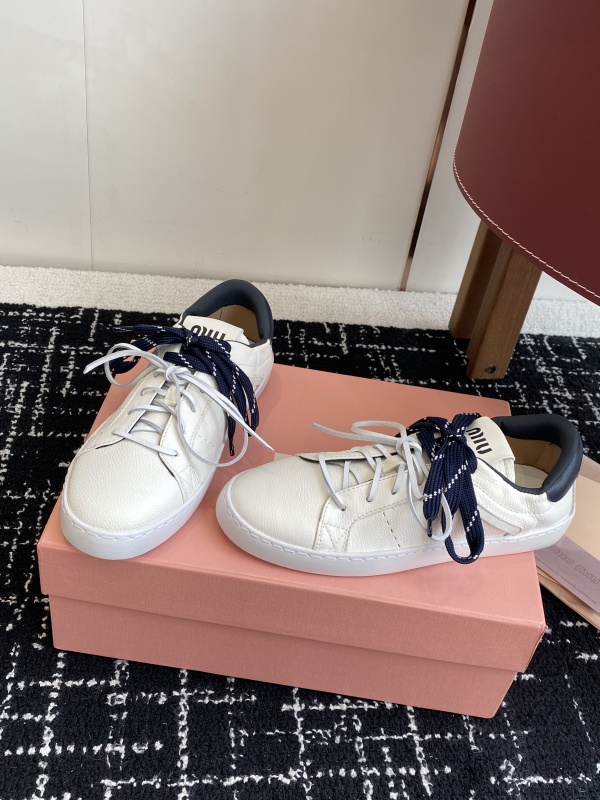 MiuMiu Sneakers