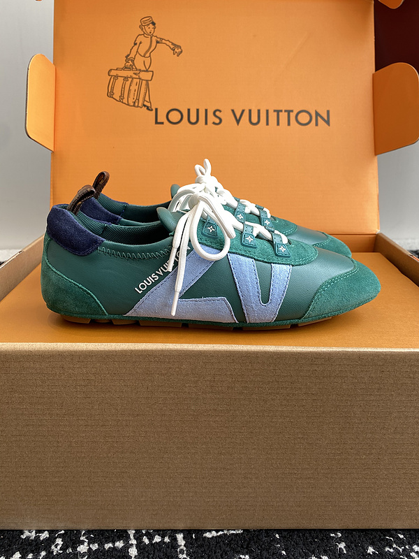 LV Sneakerina