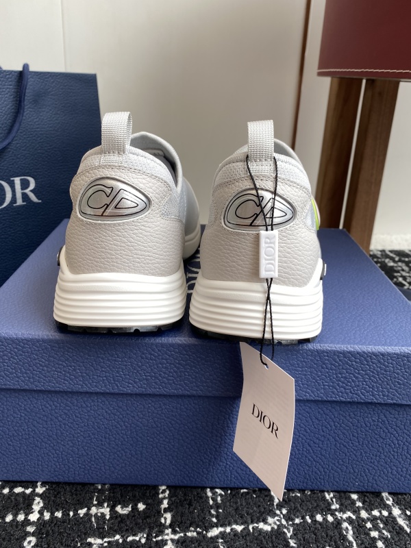 DIOR SNEAKER