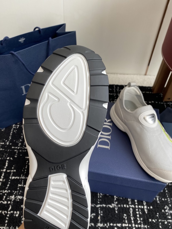 DIOR SNEAKER