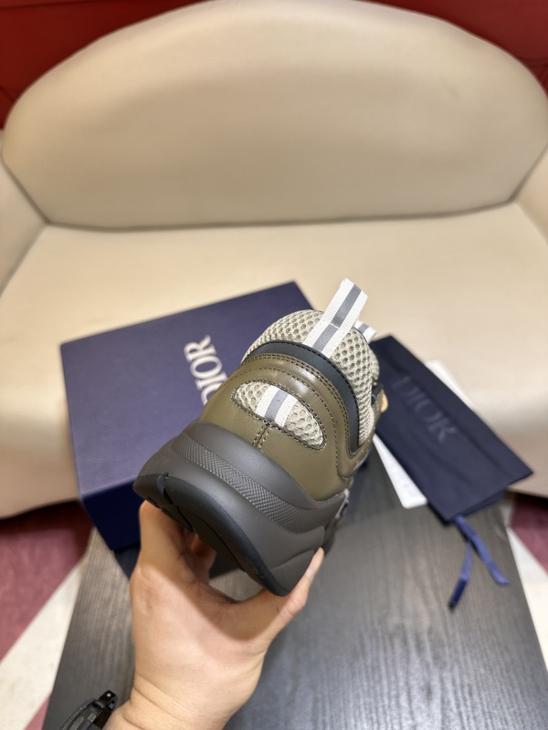 DIOR B22 SNEAKER