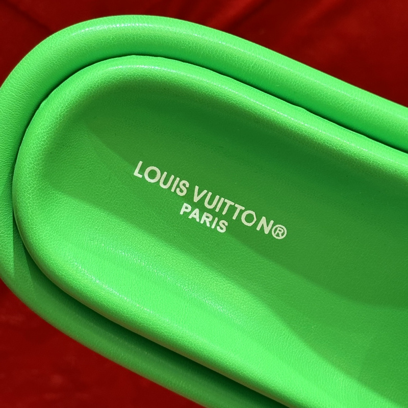 LV POOL PILLOW COMFORT MULE
