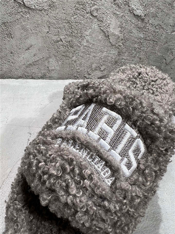 Balenciaga wool Slippers