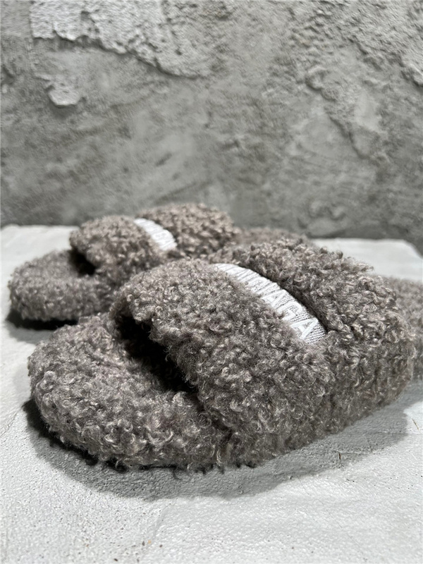 Balenciaga wool Slippers