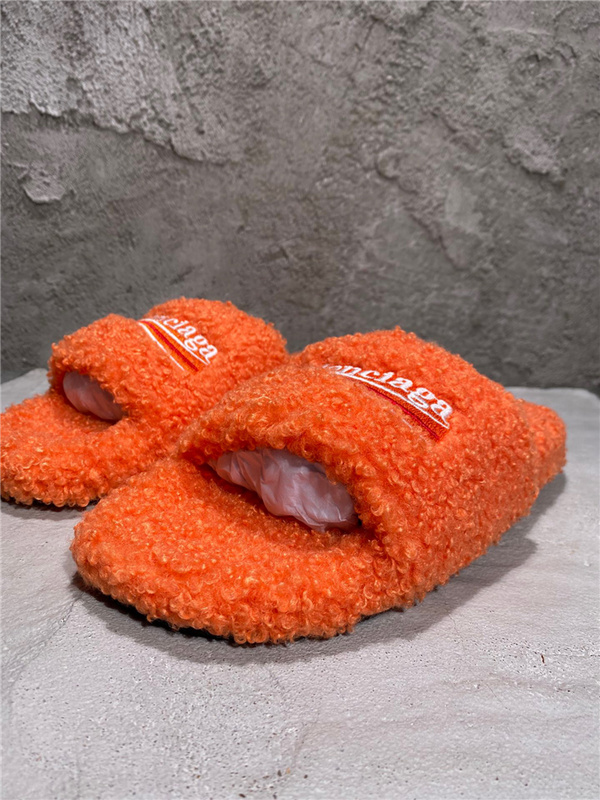 Balenciaga Furry Slides 