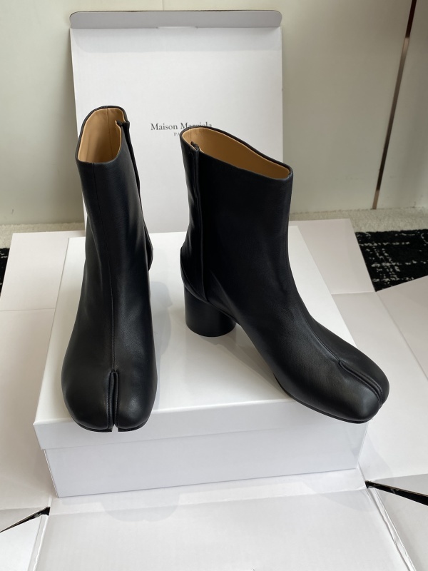 Maison Margiela Tabi