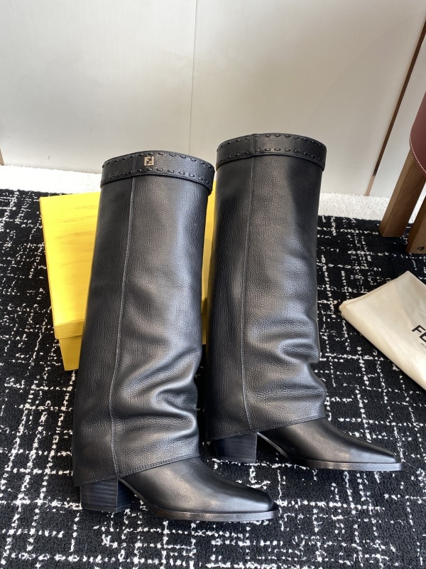 Fendi Boots