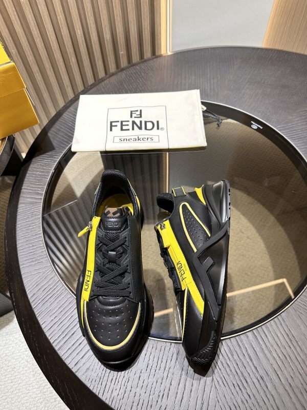 Fendi Flow Low-top Sneakers