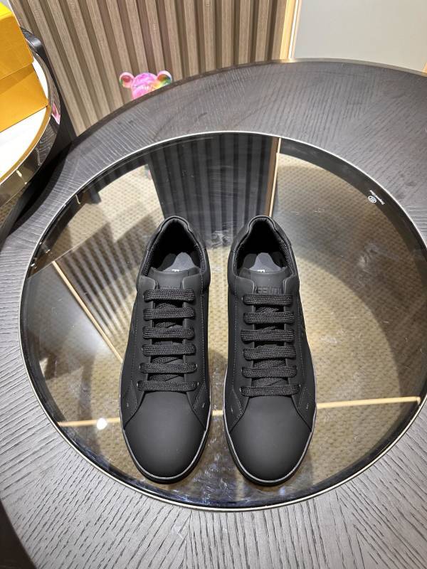 Fendi Black Leather Low Top Sneakers