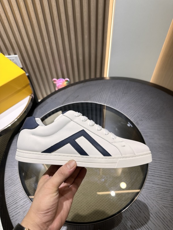 Fendi Sneakers