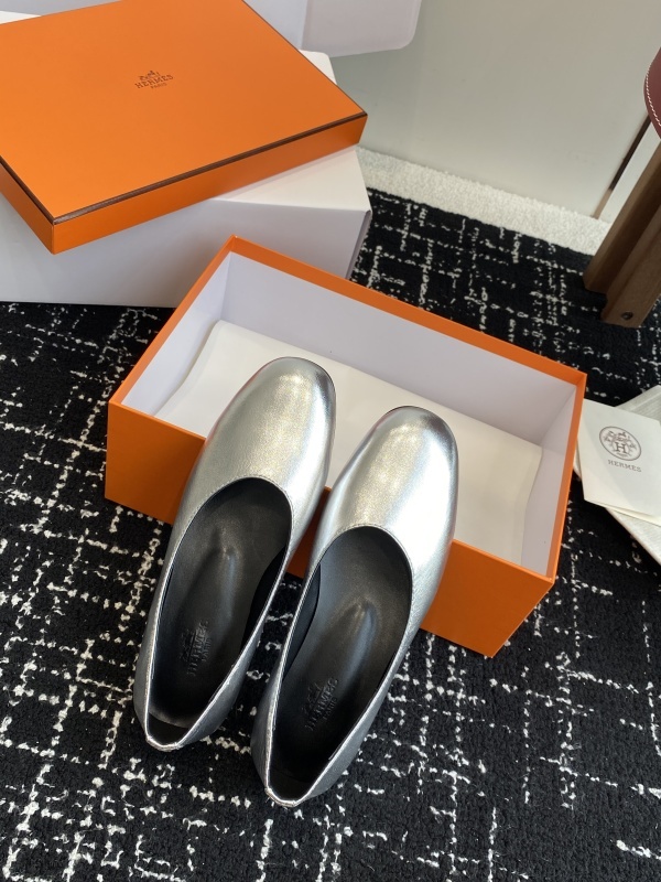 Hermes Toe Shoes