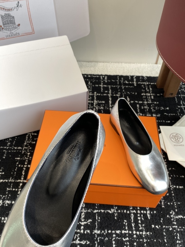 Hermes Toe Shoes